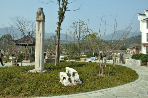 春分惊雷万物苏  细数“米兰手机版好作品”